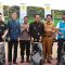 Pj Bupati Tangerang Andi Ony meresmikan Stasiun Pengisian Kendaraan Listrik Umum (SPKLU).