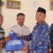Rutan Kelas I Tangerang meluncurkan program RUPAWAN (Rutan Tangerang Peduli Keluarga Warga Binaan dan Tahanan) untuk memberikan dukungan sosial dan spiritual kepada keluarga warga binaan. Kegiatan ini mencakup pembacaan Alquran, sesi Emotional Spiritual Quotient (ESQ), dan penyerahan paket sembako, bertujuan memperkuat ketahanan sosial dan menciptakan lingkungan pemasyarakatan yang lebih inklusif