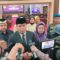 Bupati Maesyal Rasyied dan Intan Nurul Hikmah Wakil Bupati Tangerang usai di tetapkan Paripurna DPRD Kabupaten Tangerang.
