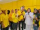 Wabup Intan saat bersama para kader Golkar.
