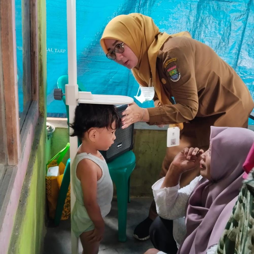 Pemeriksaan kesehatan tumbuh kembang anak.