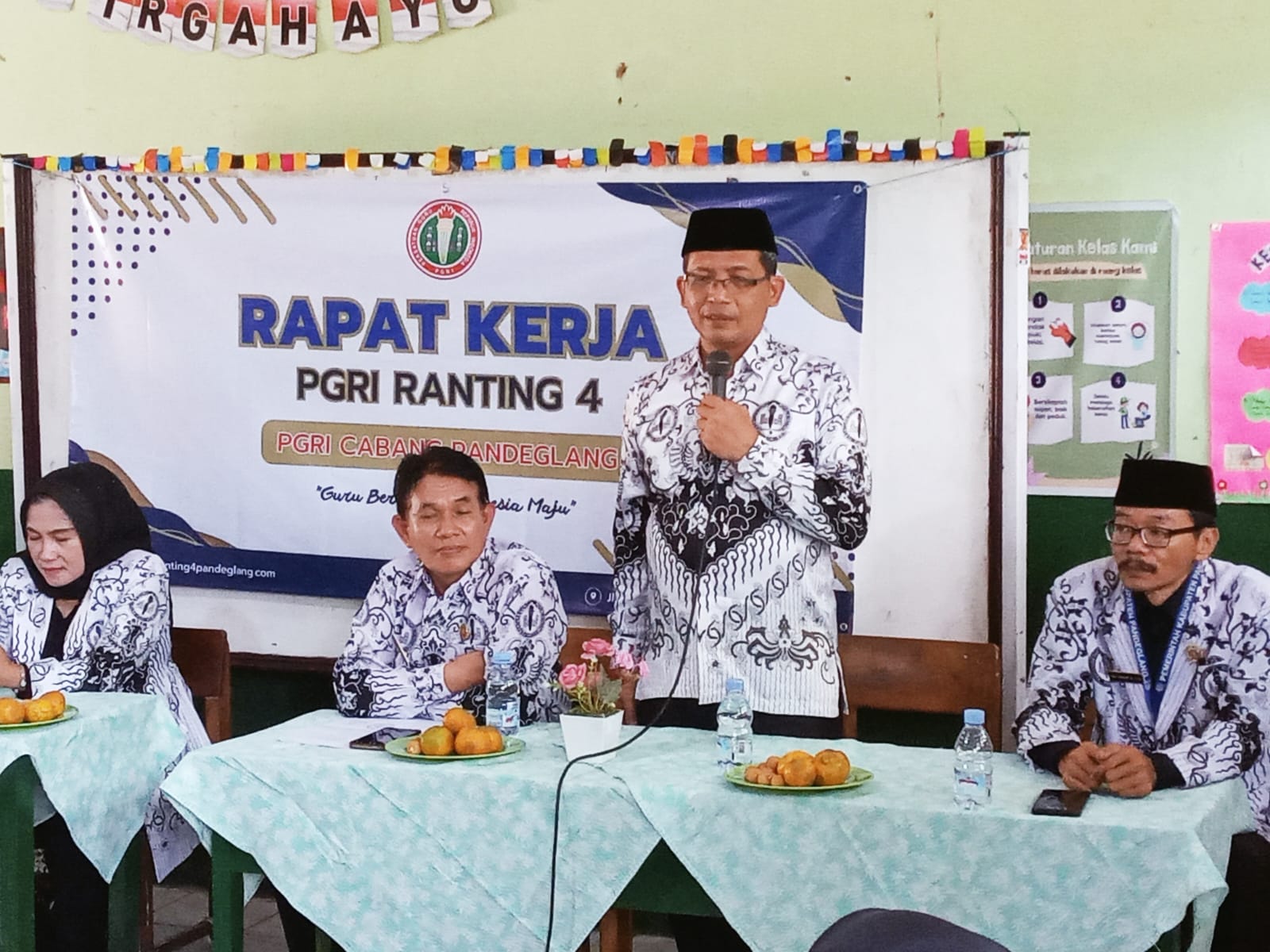Sutoto Terpilih Jadi Ketua PGRI Ranting Pandeglang