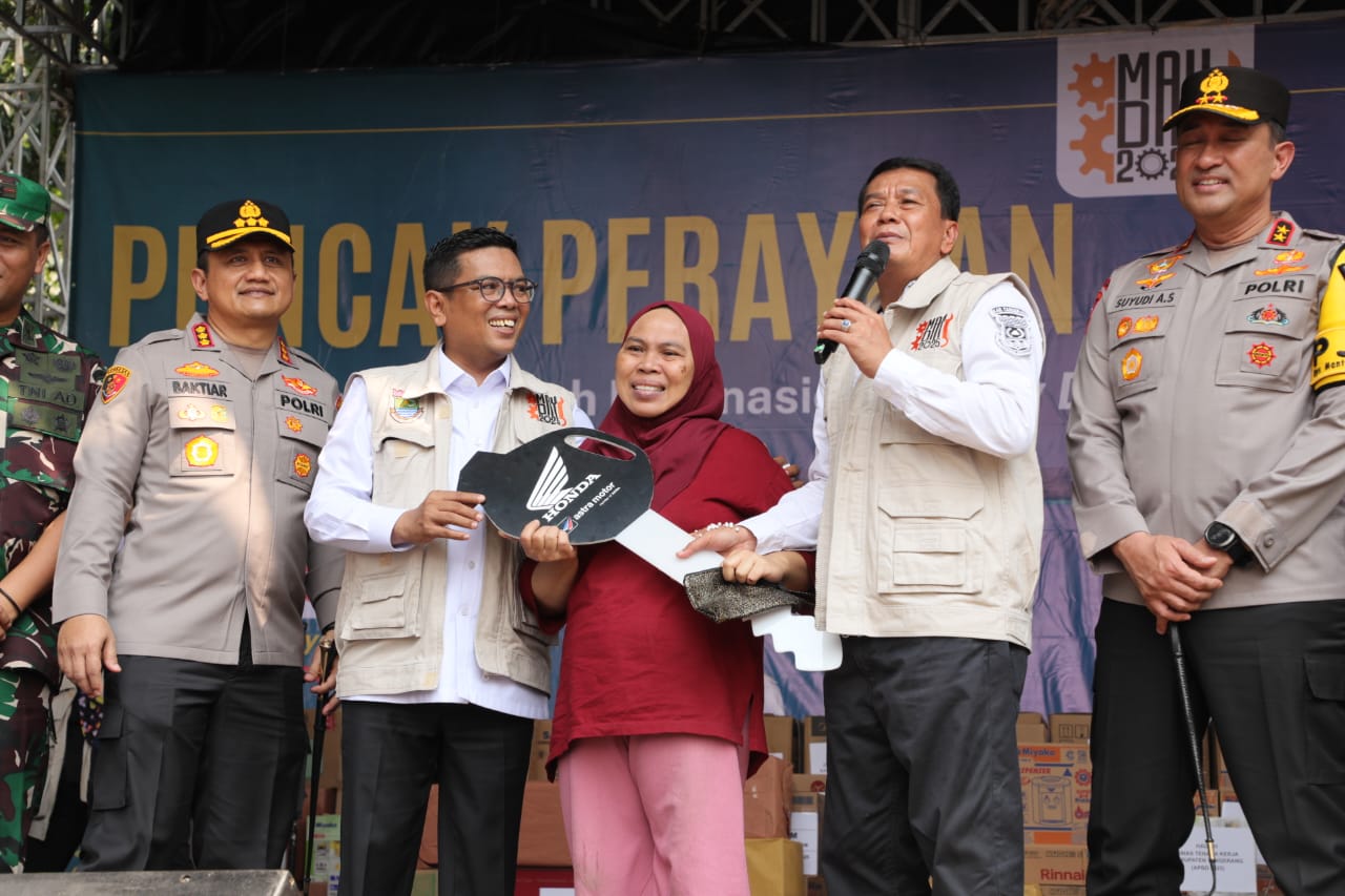 Pemkab Tangerang Merayakan Hari Buruh Internasional