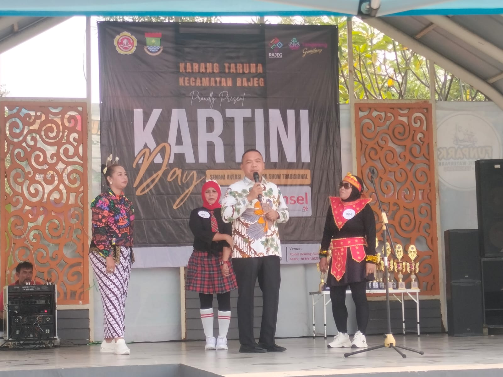 Ketua DPRD Muhamad Amud saat menyampaikan sambutannya.