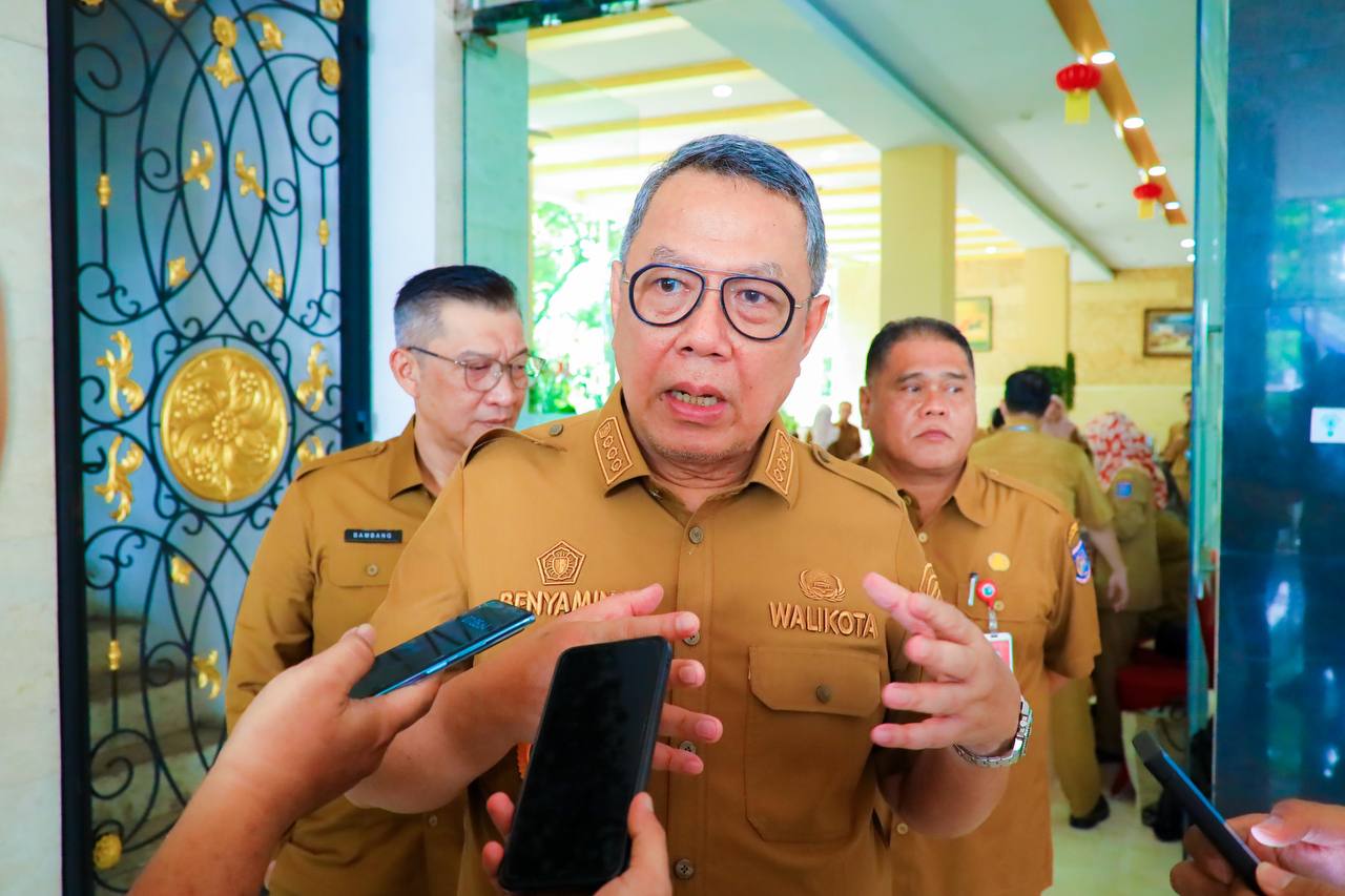 Wali Kota Tangerang Selatan Benyamin Davnie.