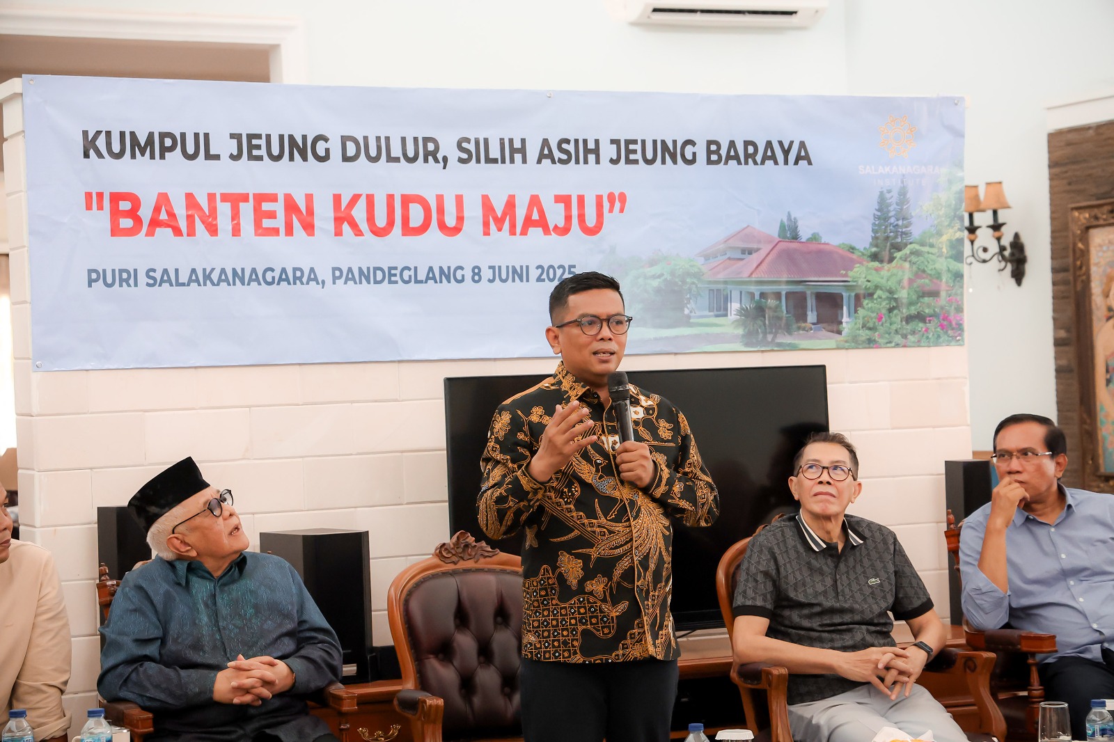 Gubernur Banten Andra Soni.