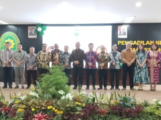 Para pejabat yang hadir di acara Pisah Sambut Ketua Pengadilan Negeri Tangerang.