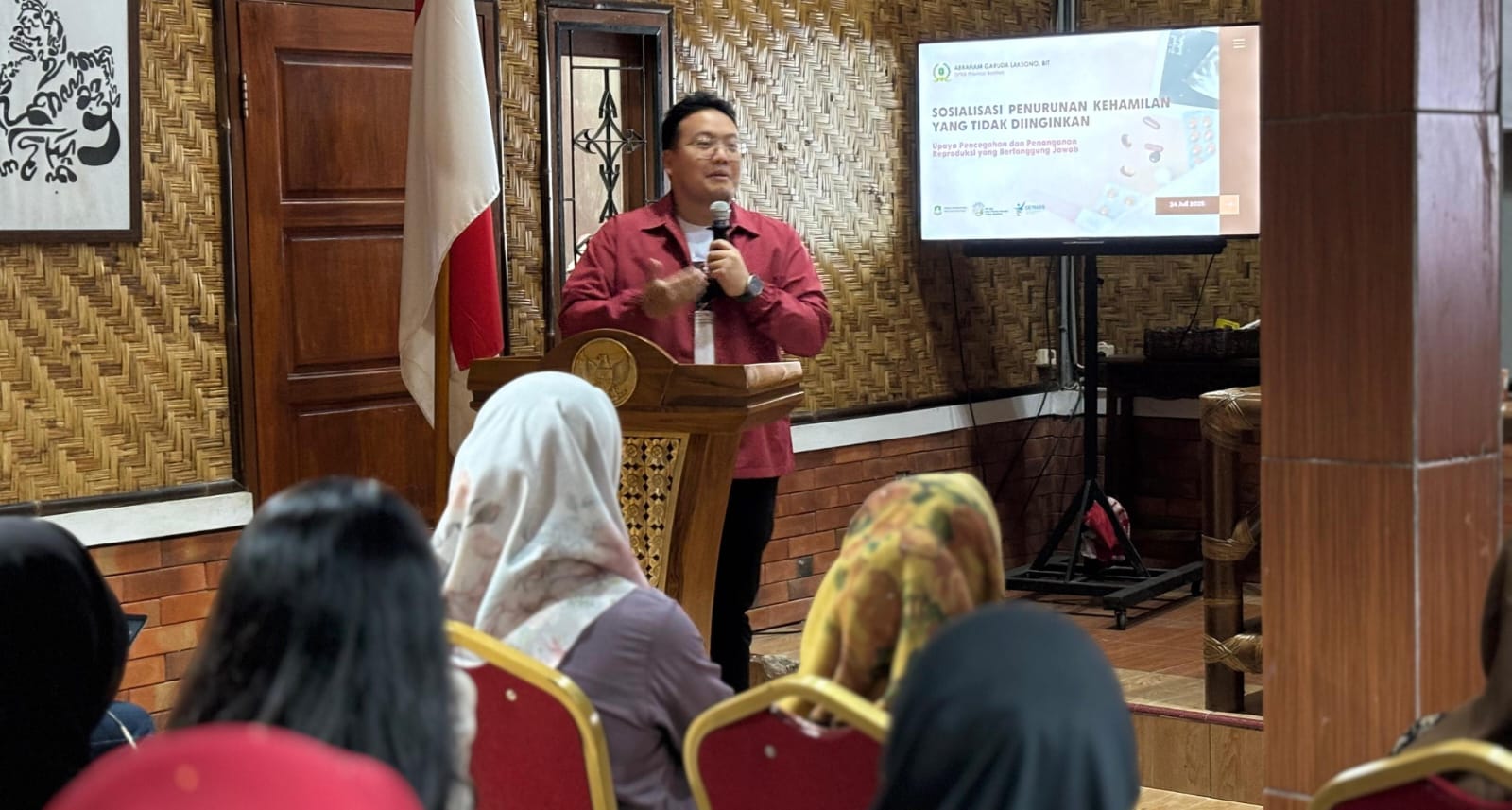Abraham Garuda Laksono dorong edukasi sejak dini untuk cegah risiko kehamilan tidak diinginkan di kalangan remaja dan calon pengantin.