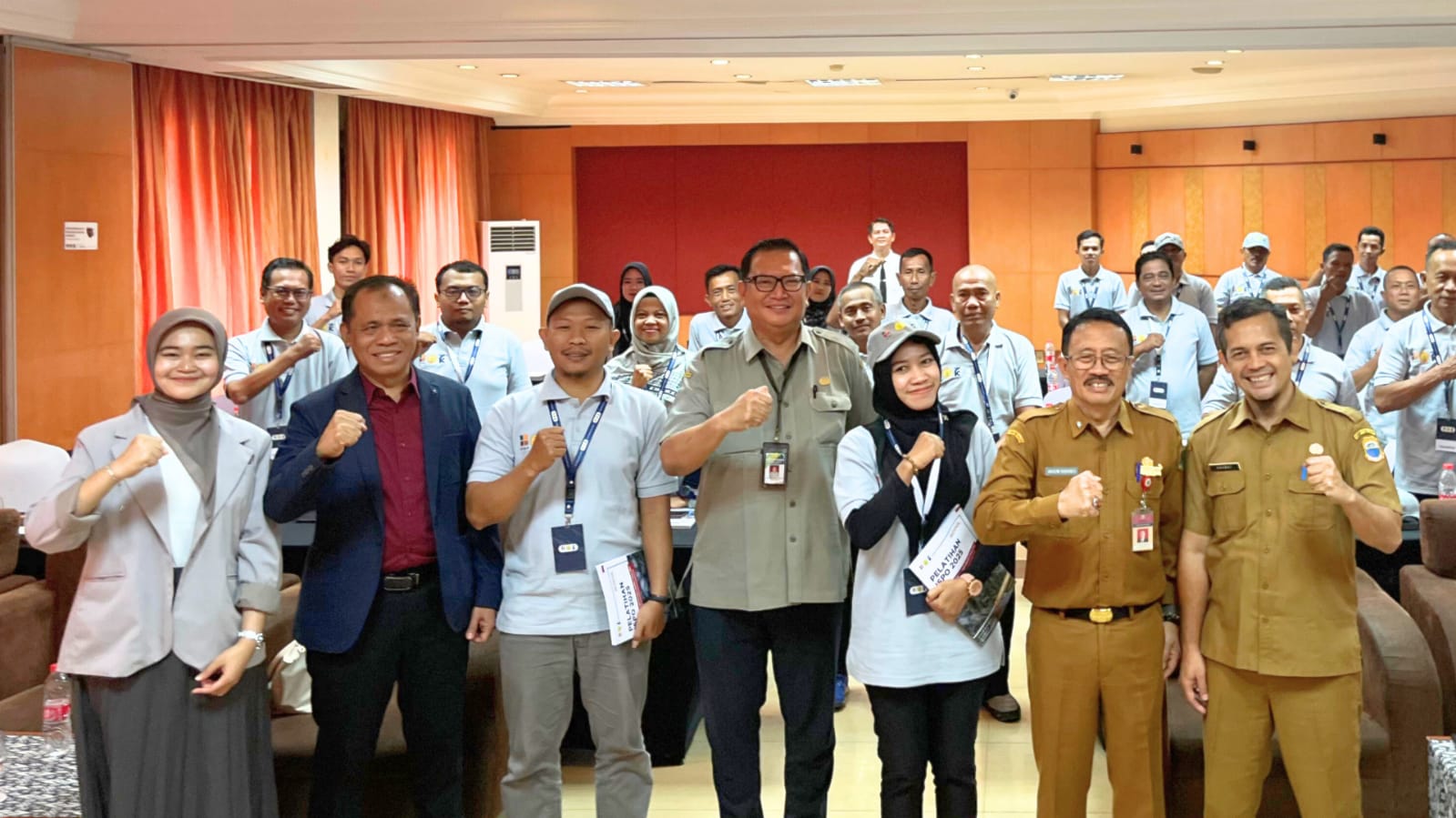 Foto bersama Narasumber dan Peserta Pelatihan ISPO.