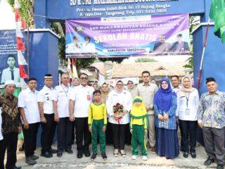 Wabup Intan Tinjau Pelaksanaan Program Sekolah Swasta Gratis di Kelapa Dua