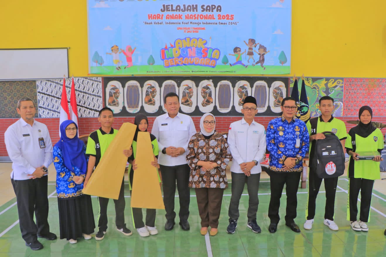 Maryono Hasan Bersama Menteri Arifah Fauzi saat bersama anak-anak di LPKA.