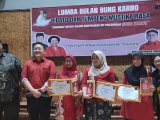 Peringatan Bulan Bung Karno oleh PDI Perjuangan di Tangerang, mengingatkan pentingnya sejarah dan nilai kebangsaan melalui lomba kreatif.