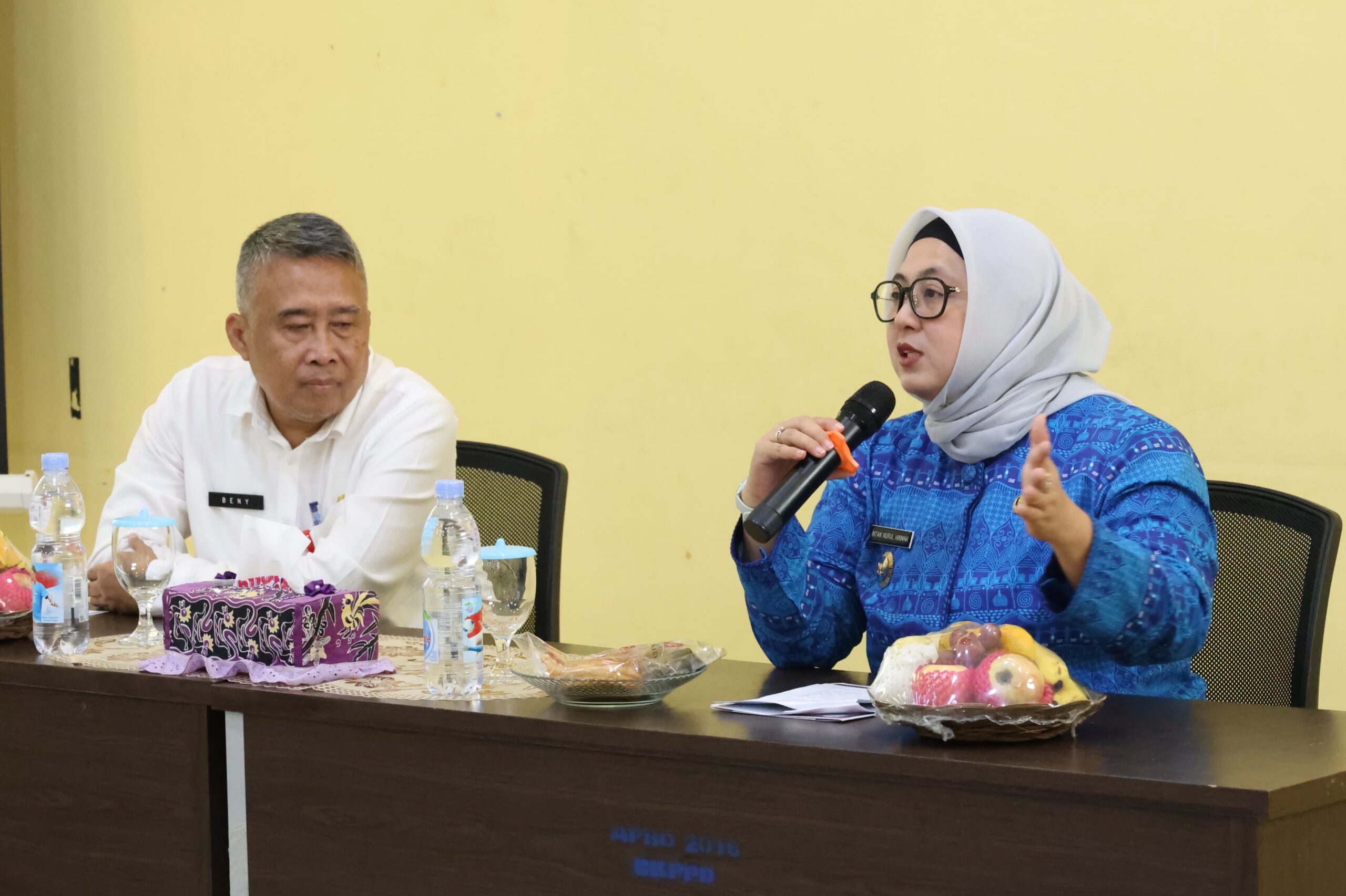 Wabup Intan dan Kepala BKPSDM, Benny Rahmat.
