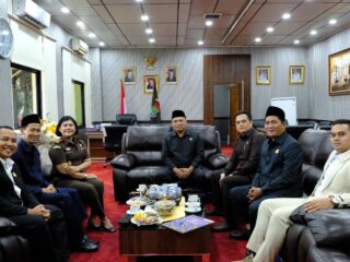 Kajari Afrillyanna Purba Silaturahmi ke DPRD Kabupaten Tangerang
