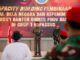 Sekda Deden saat memberikan materi pelatihan pembinaan ke pegawai RSUD Banten.