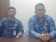 Kepala Dinas Lingkungan Hidup Kota Tangerang Wawan Fauzi Didampingi Kepala UPT Pengelolaan TPA dan Retribusi DLH Kota Tangerang Risdiana Setiawan.