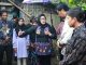 Wabup Intan saat meninjau RTLH di Desa Patrasana Kresek.
