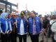 Sekda Soma saat mendampingi Gubernur Andra Soni kunjungan ke Nelayan Kronjo.