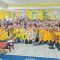 Kader partai Golkar Kabupaten Tangerang saat foto bersama masyarakat.