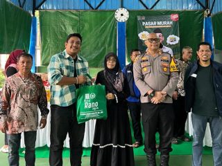 H. Rano Alfath Kembali Gelar Pasar Murah di Legok, Warga Antusias Belanja Paket Sembako