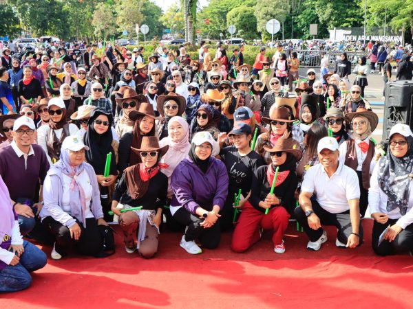 Dinas Kesehatan Kabupaten Tangerang Gelar Car Free Day Kampanye TOSS TBC
