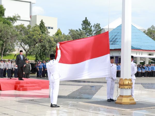 Pemkab Tangerang Gelar Upacara Hari Pahlawan di TMP Raden Arya Wangsakara
