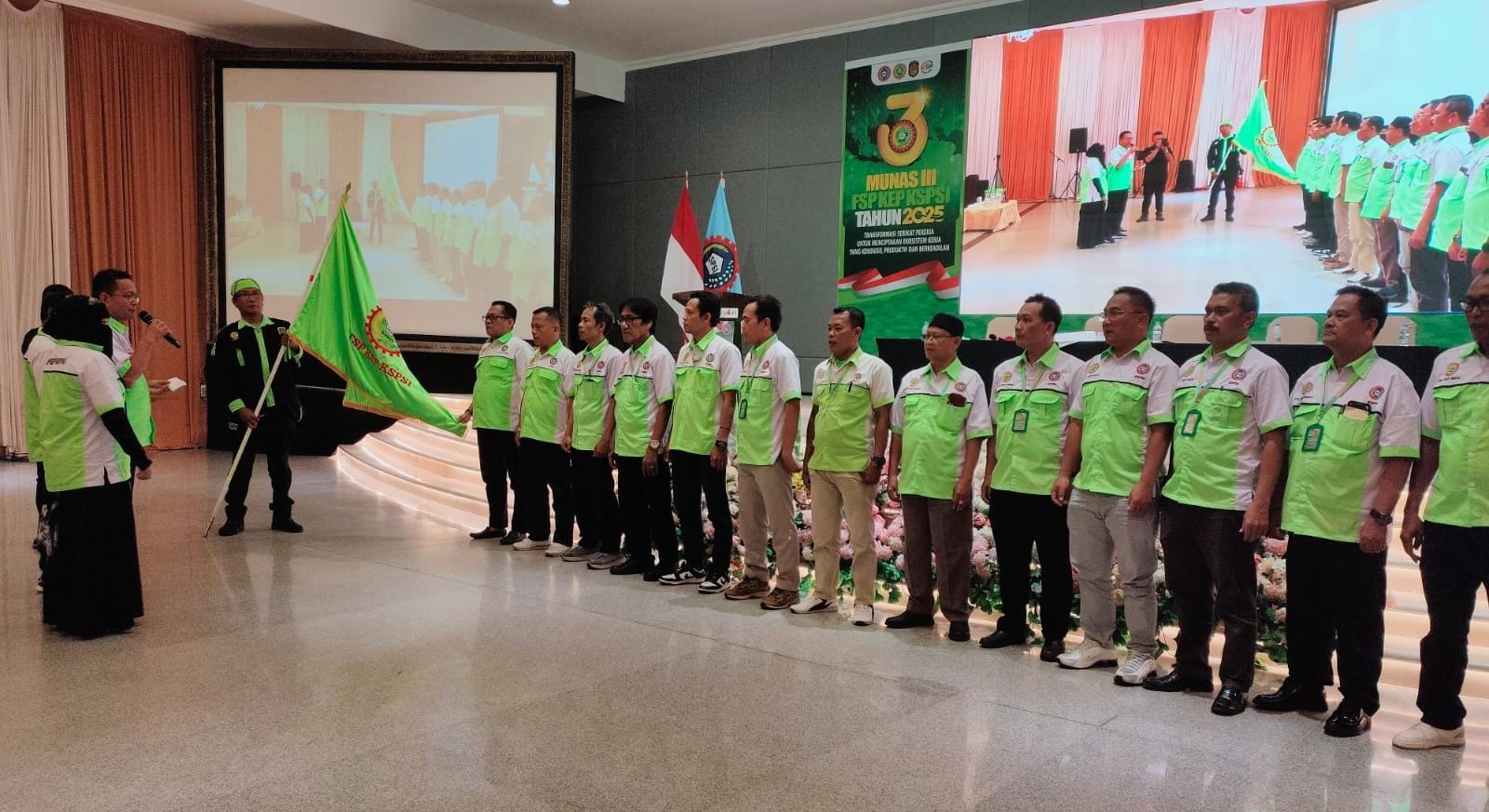Pelantikan Ketua Umum Dedi Sudarajat bersama pengurus PP FSP KEP KSPSI Periode 2025- 2030.