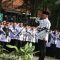 Gubernur Andra Soni saat menjadi inspektur upacara Hari Guru Nasional.