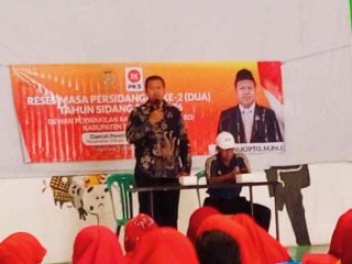 Dewan Imam Sucipto Gelar Reses Bersama Warga Desa Kadu Curug