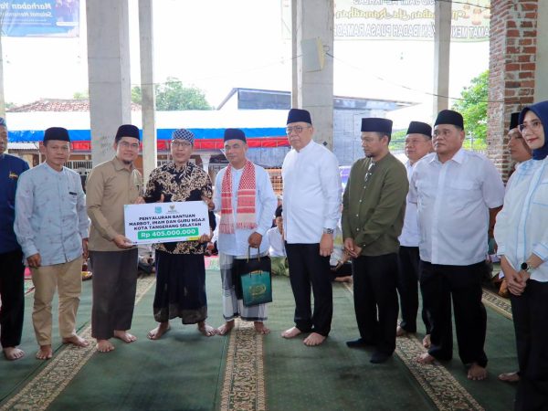 Benyamin Gelar Safari Ramadhan, Salurkan Bantuan Rp 405 Juta untuk Imam, Marbot dan Guru Ngaji