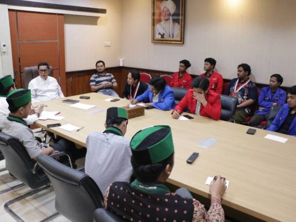 Maryono Buka Dialog Pembangunan Dengan Mahasiswa Jelang HUT ke 33 Kota Tangerang