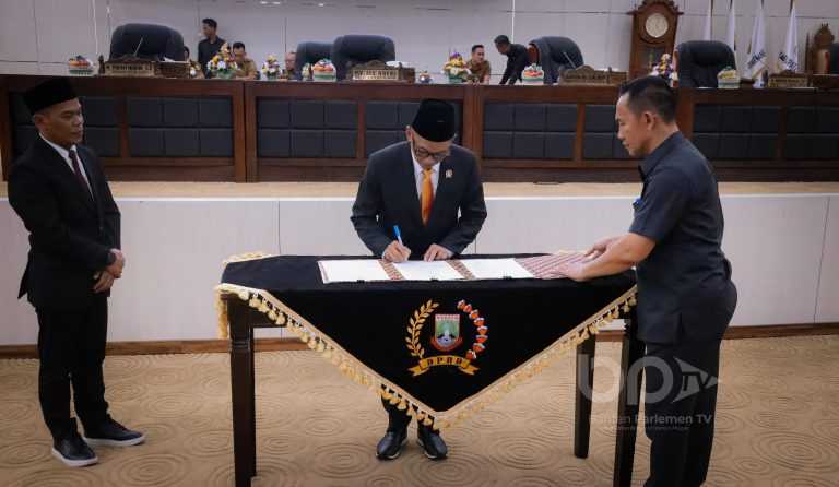 Penetapan Perubahan Struktur AKD Fraksi PKS DPRD Banten. (sourch : DPRD Banten)