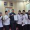 Dewan Imam Sucipto saat foto bersama Persatuan Guru Madrasah Mandiri (PGMM) Kabupaten Tangerang.