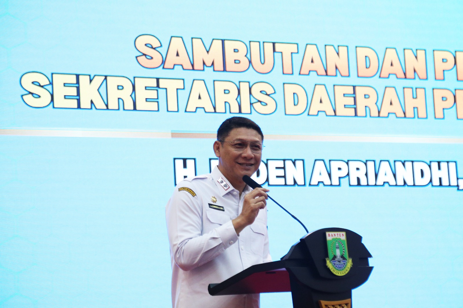 Sekda Pemprov Banten Deden Apriandhi H.