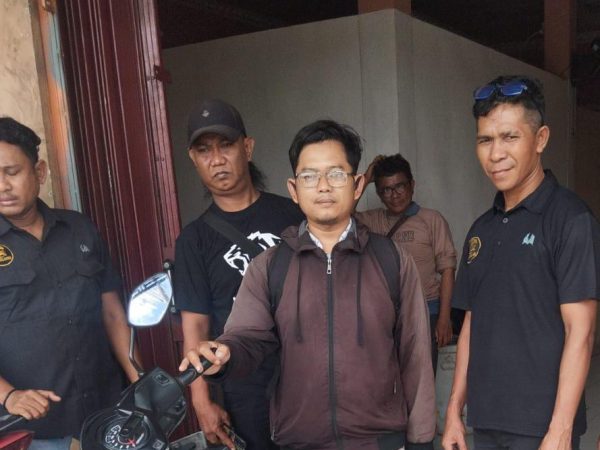 Laporan 110, Polsek Cikupa Sigap Bantu Warga Terkait Pemberhentian Kendaraan oleh Debt Collector