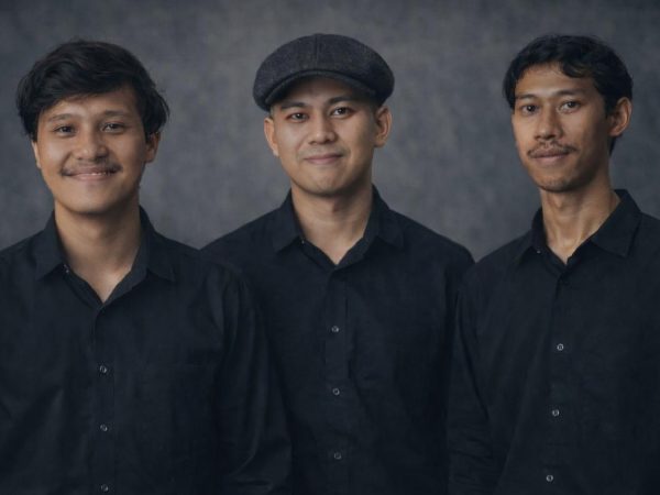 Kenalan dengan NRTG dan Makna di Balik Single “Kita Lawan Dunia”