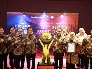 Bupati Maesyal dan Tiga BUMD Kabupaten Tangerang Sabet Penghargaan di Top BUMD Award 2026