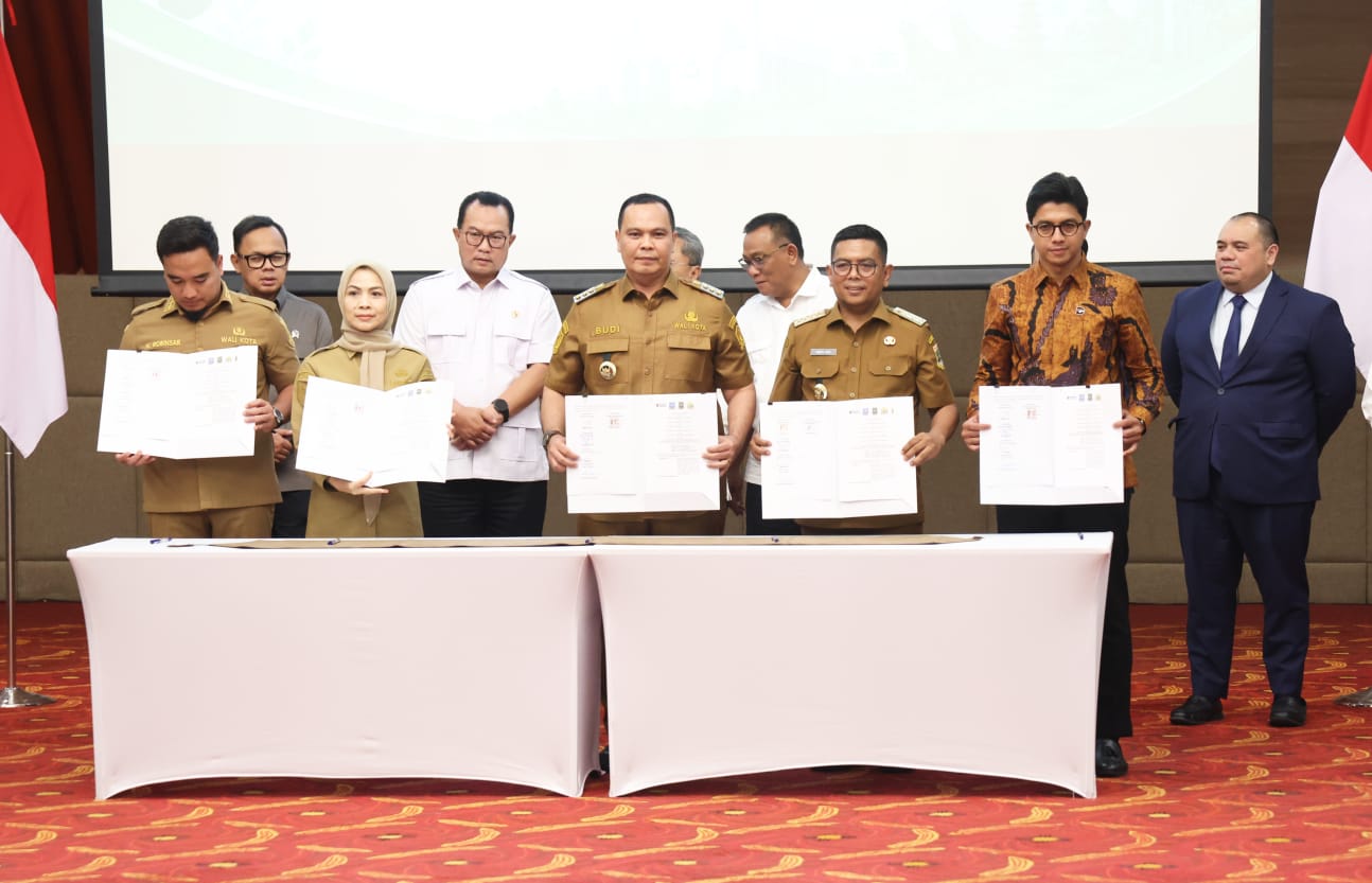 Penandatanganan Perjanjian Kesepakatan Bersama pembangunan Pengolahan Sampah menjadi Energi Listrik (PSEL) Serang Raya.