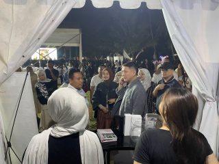 Sekda Deden dan jajarannya saat di Festival Exciting Banten.