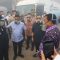 Gubernur Andra Soni bersama pejabat lainnya saat meninjau kebakaran di TPA Jatiwaringin.