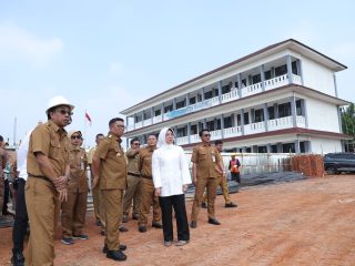 Gubernur Andra Soni Tinjau Pembangunan SMAN 30 Kabupaten Tangerang