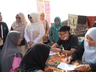 Bupati Dewi Tinjau Cek Kesehatan Gratis di Desa Kaduengang Cadasari, Peserta Tembus 300 Orang