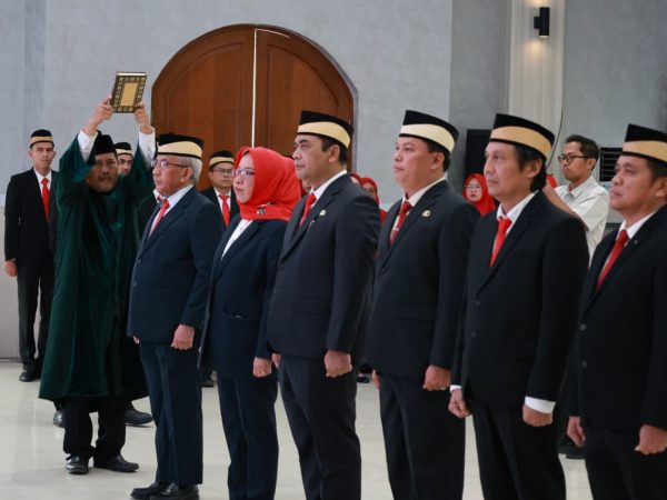 Bupati Tangerang Rotasi Enam Pejabat, Supriyadi Jadi Kepala Dinas Pendidikan, Dadan Gandana Jabat Kepala Bapenda