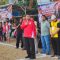 Dewan Imam Sucipto saat membuka turnamen sepak bola antar RW Kelurahan Sukabakti.