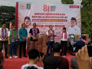 Ribuan Driver Ojol Antusias Ikuti Pasar Murah Gebyar HUT RI ke-81 Bersama Rano Alfath