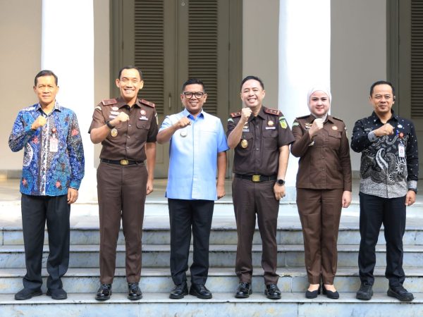Andra Soni Sambut Kajati Banten Hery Hermanus Horo, Bahas Program Strategis hingga Aset Pemprov