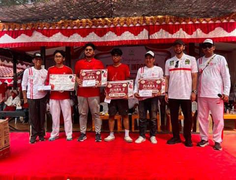 Iqrar Risyad Nasution Semarakkan HUT RI ke-81 Bersama Warga Islamic Village Kelapa Dua