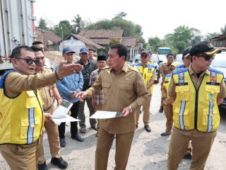 Bupati Maesyal Didampingi Kepala DBMSDA Iwan Firmansyah Tinjau Rekonstruksi Jalan Cangkudu–Cisoka
