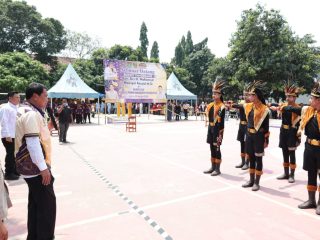 Bupati Maesyal Rasyid Buka Festival Baris-Berbaris Kabupaten Tangerang