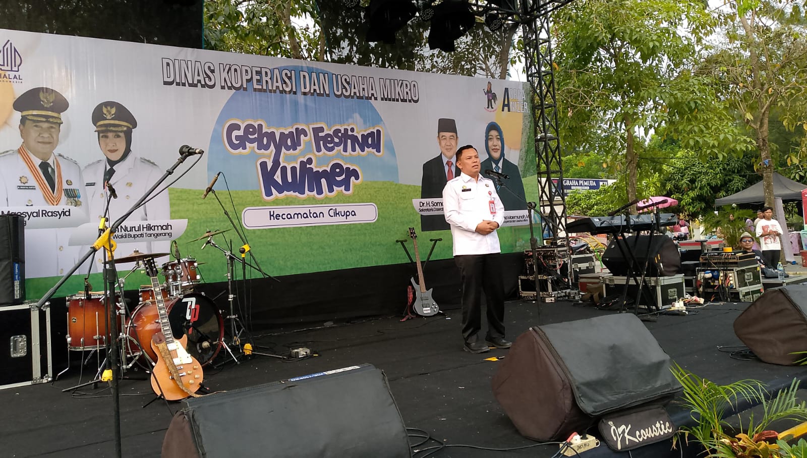 Supriyadi Kepala Dinas Pendidikan Kabupaten Tangerang dan Juga menjabat Plt Camat Cikupa.